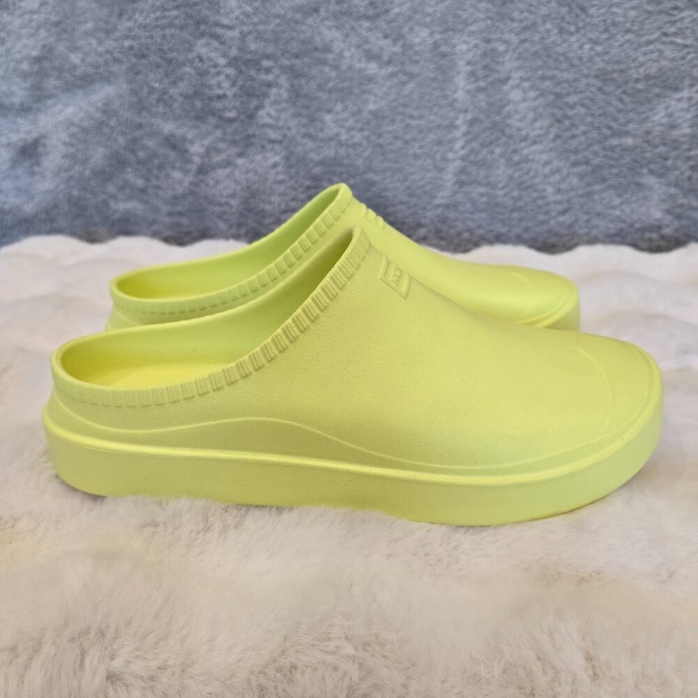 Hunter In/Out Bloom Algae Foam Clogs Zesty Yellow… - image 3
